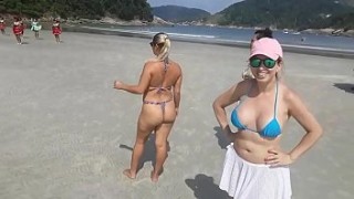 Caiu bf xxx sex na net !!! Flagrei 3 atrizes porno safadas na praia. Sera que elas me deram bola ? Mirella Mansur - Agatha Ludovino