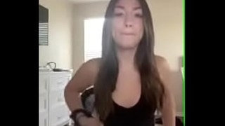 Chick sexvtio On Ameporn Rubbing Her Nipples